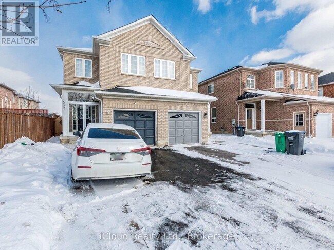 Photo du bâtiment - 7333 Cork Tree Row