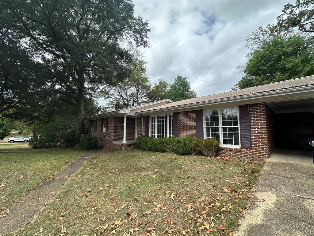 Foto principal - 811 Shadow Ln