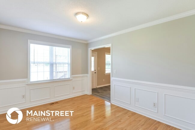 Building Photo - 16 Sodan Dr