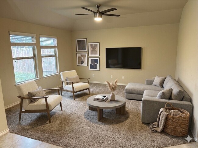 Foto del edificio - 17619 Rose Summit Ln