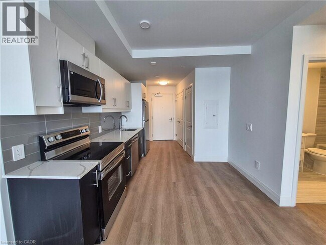 Photo du bâtiment - 1333 Weber St E