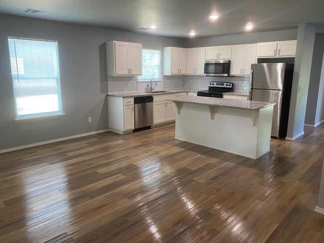 Building Photo - 205 S Fairland Ave