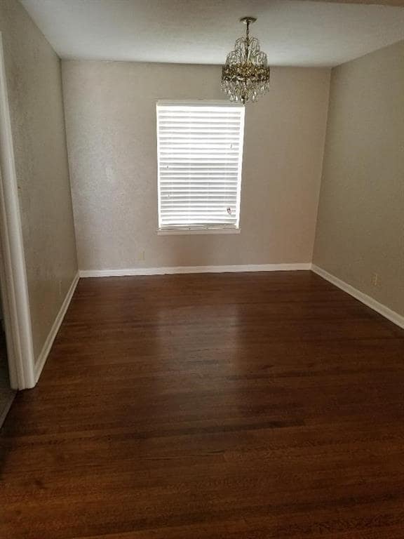 Building Photo - 1145 Fair Oaks Dr
