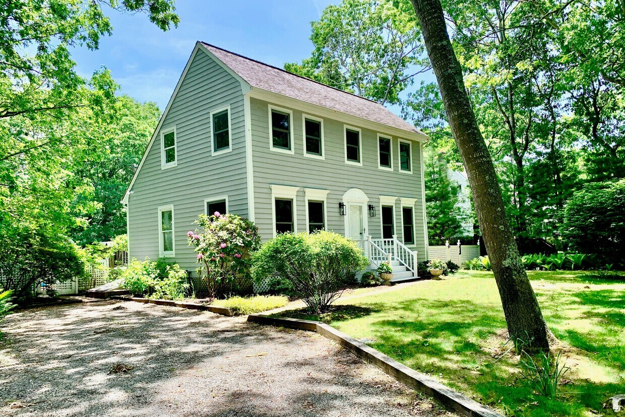 Primary Photo - 24 Clyden Rd