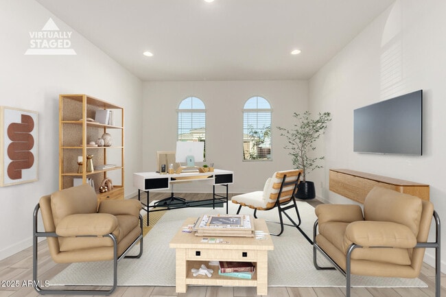 Foto del edificio - 8141 E Paloma Ave