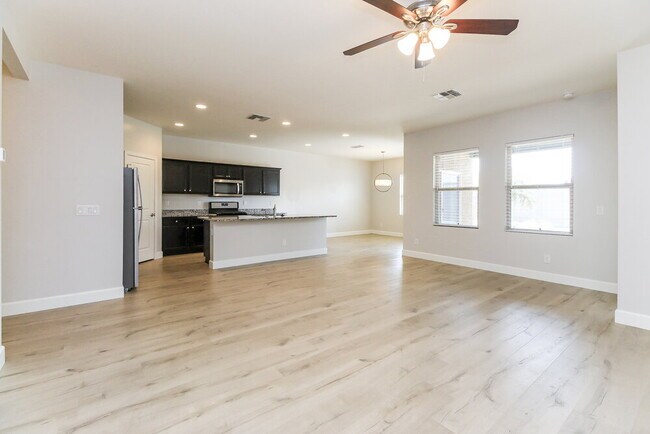Foto del edificio - 4503 W Feather Plume Dr