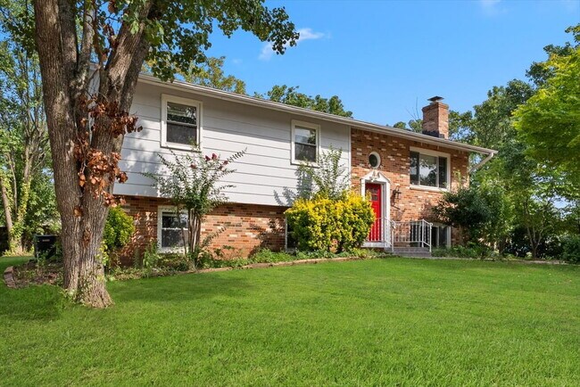 Foto del edificio - "Spacious 5-Bed Home with Granite Accents ...