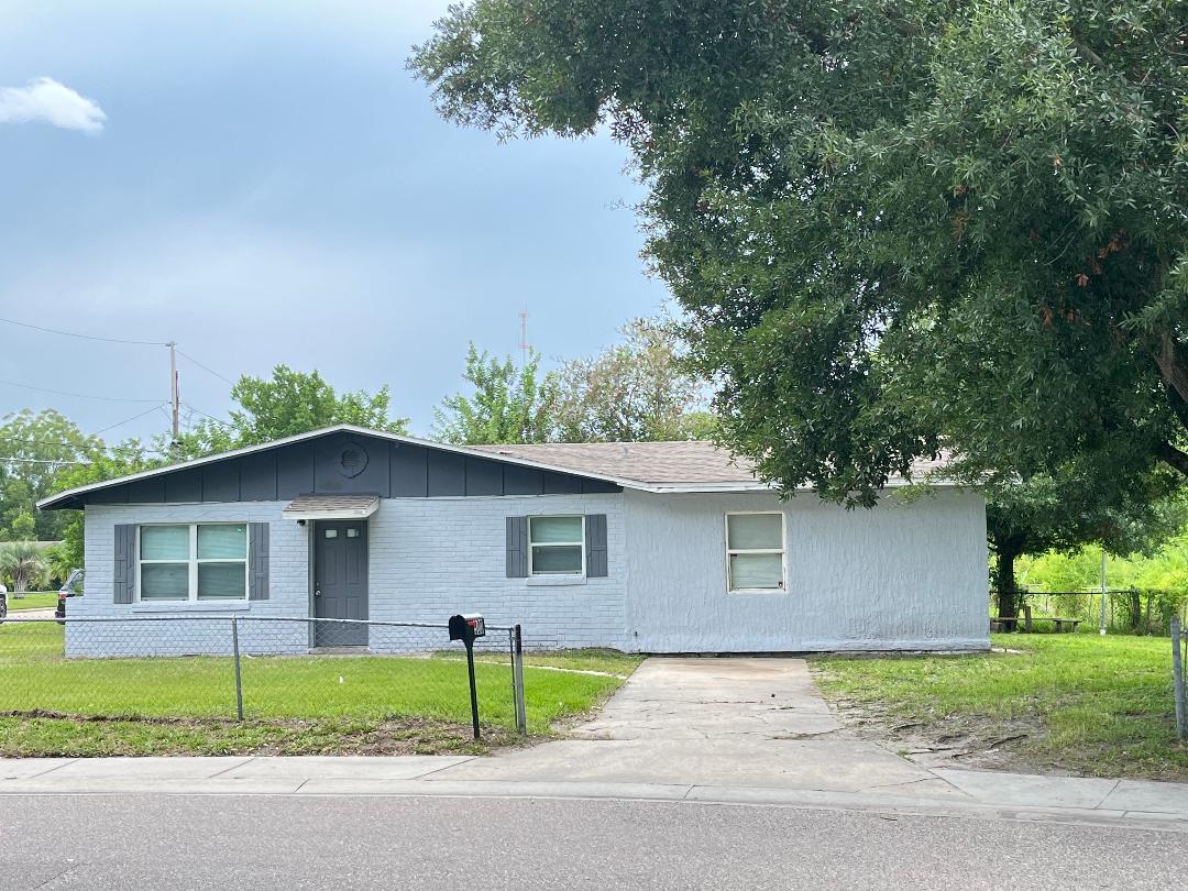 Primary Photo - 300 Campus View Dr