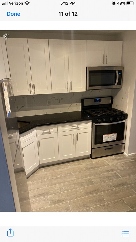 Kitchen - 743 Thieriot Ave