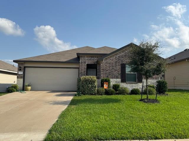 Primary Photo - 112 Blanco Dr