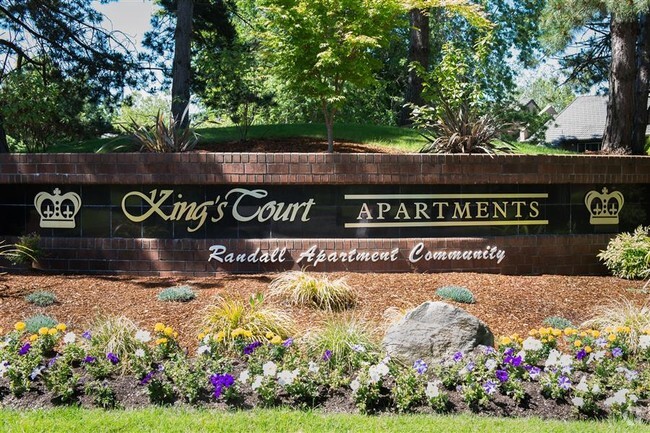 Building Photo - King's Court Apartments