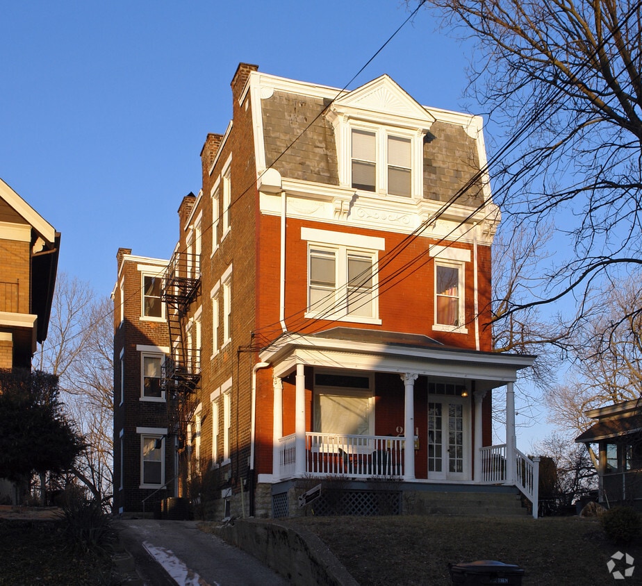 2411 Fairview Ave, Cincinnati, OH 45219 Apartments in Cincinnati, OH