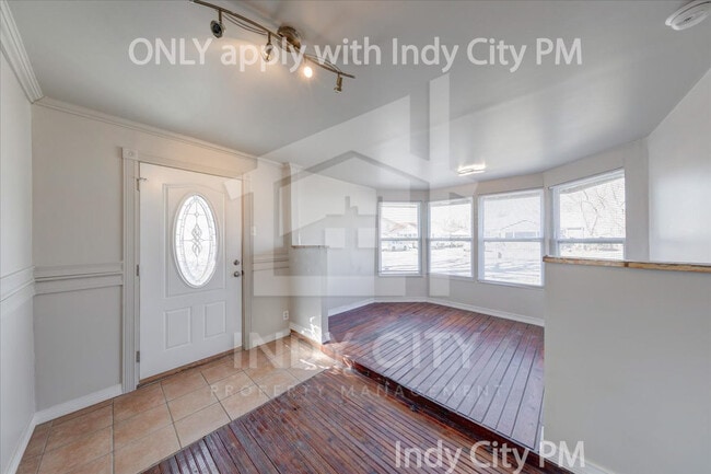 Building Photo - 4121 E Naomi St