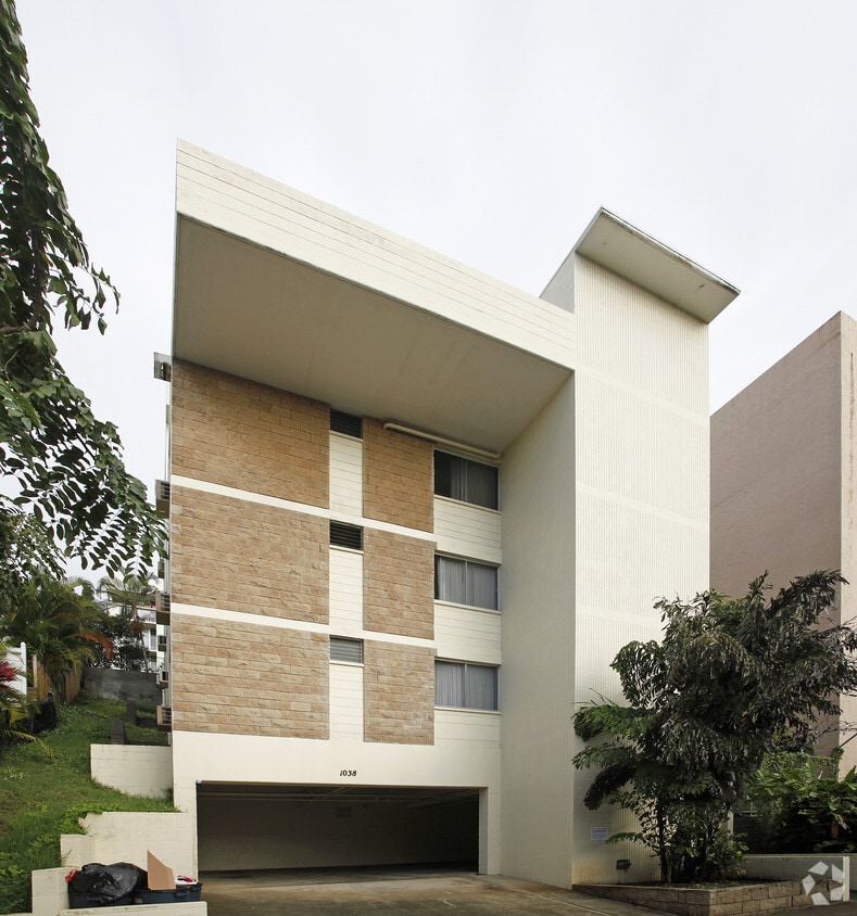 Building Photo - 1038 Spencer St
