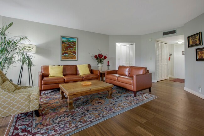 Building Photo - 3755 Via Poinciana