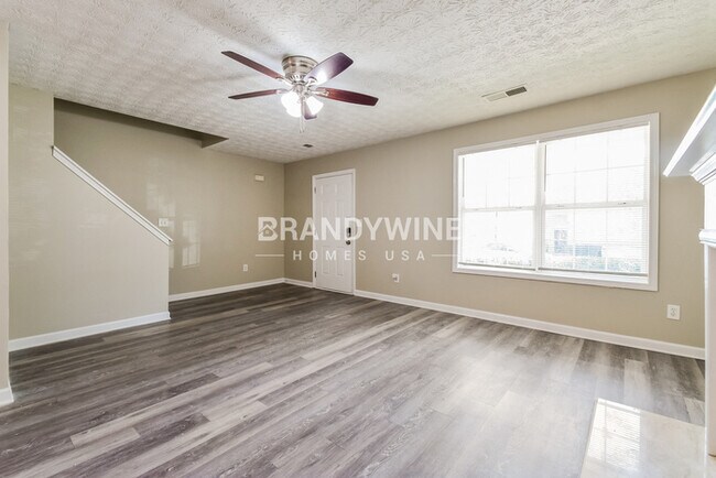 Foto del edificio - 6106 Ruth St SW