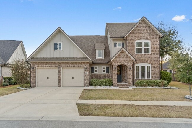 Building Photo - Luxury 4BR/3.5BA Home with Private Heated Pool & Outdoor Oasis in Hammock Bay, Freeport!