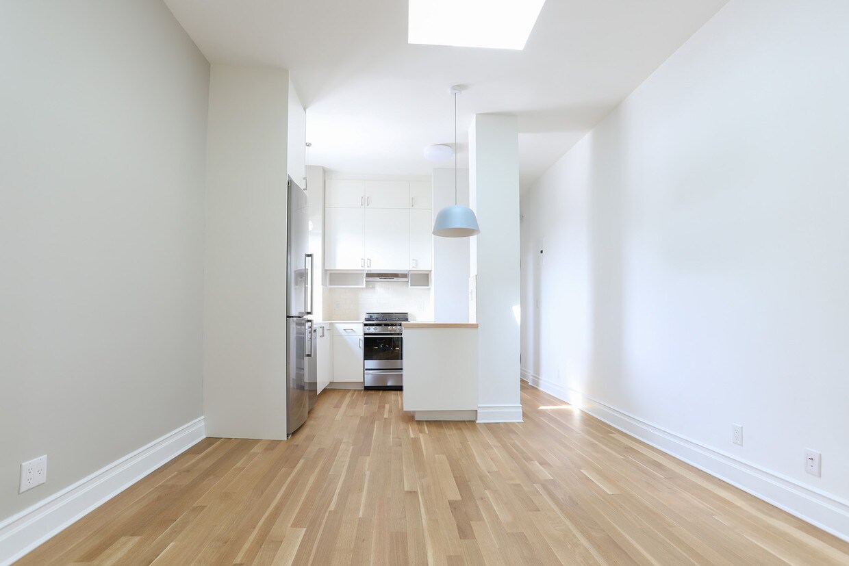 Foto principal - 462 6th St