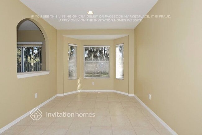 Building Photo - 18220 Birdwater Dr