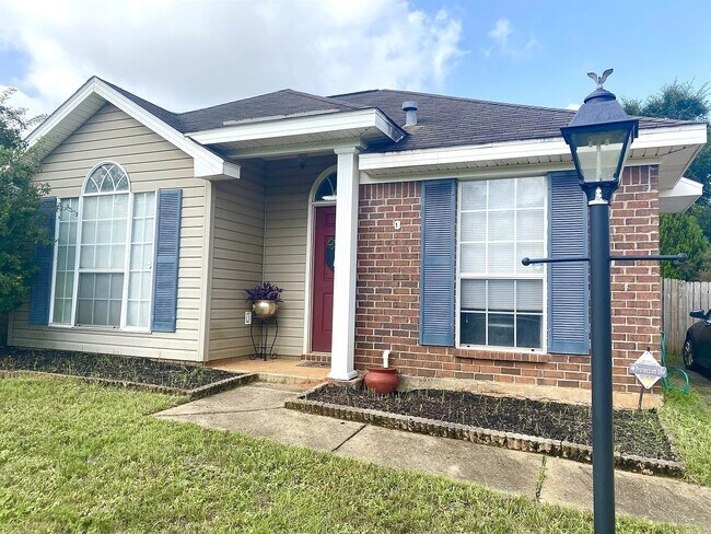 Foto del edificio - 1511 Homestead Dr W