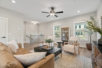Building Photo - 210 Charlotte Everly Cir