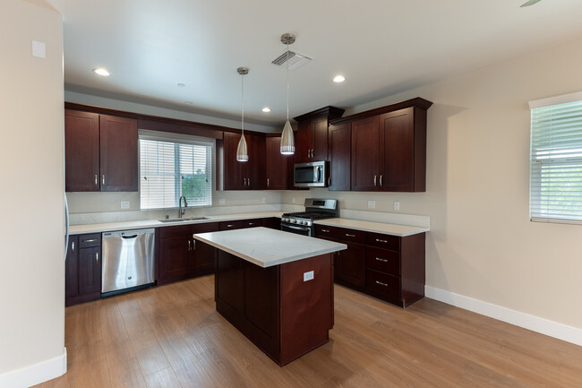 Building Photo - Balboa Homes