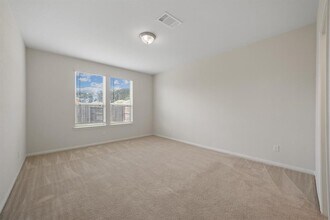 Building Photo - 9702 Fairymoss Ct