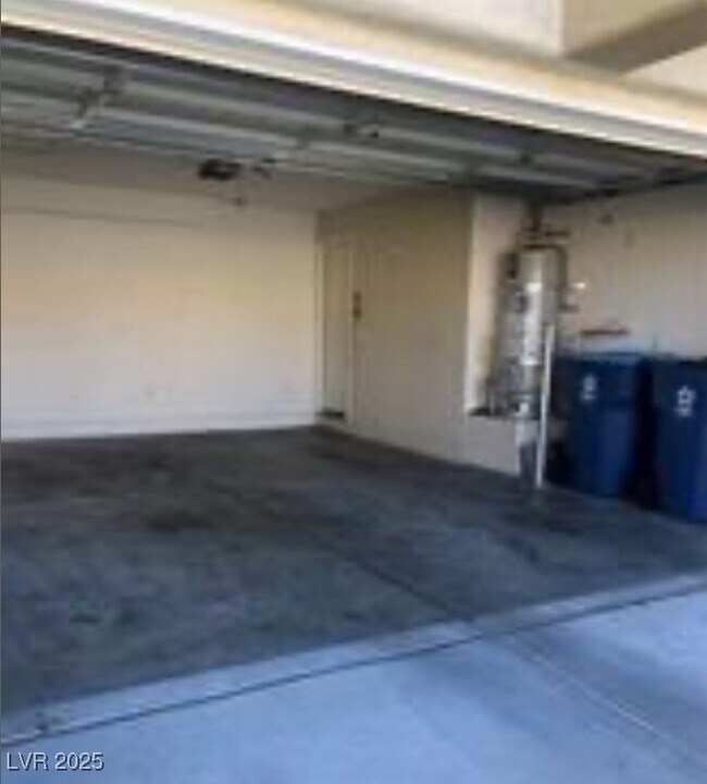 Foto del edificio - 9319 Horseshoe Basin Ave