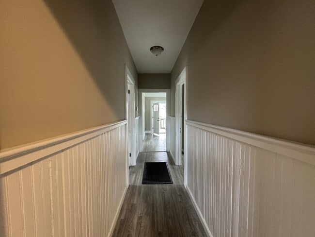 Foto del edificio - 2017 Lee High Dr NE