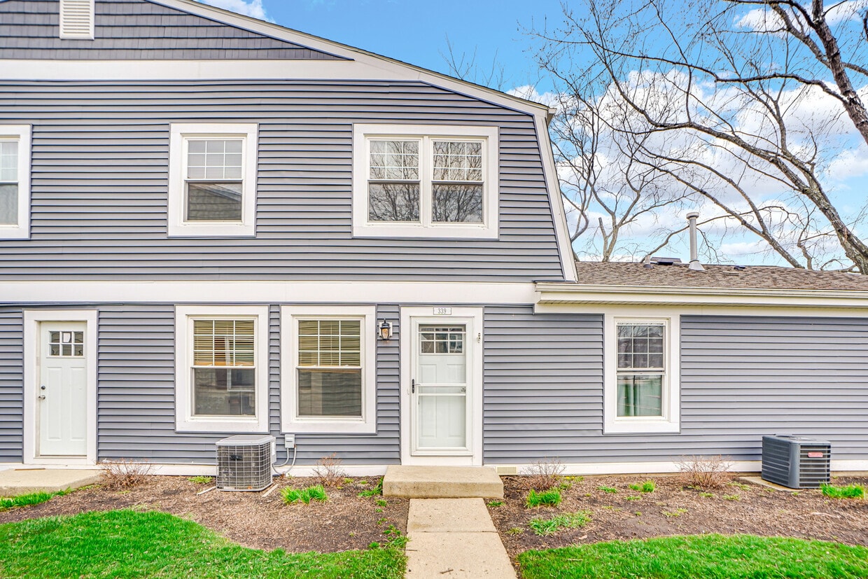 339 Farmington Ln, Vernon Hills, IL 60061 Condo for Rent in Vernon