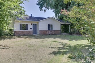 Building Photo - 4909 Bark Ln