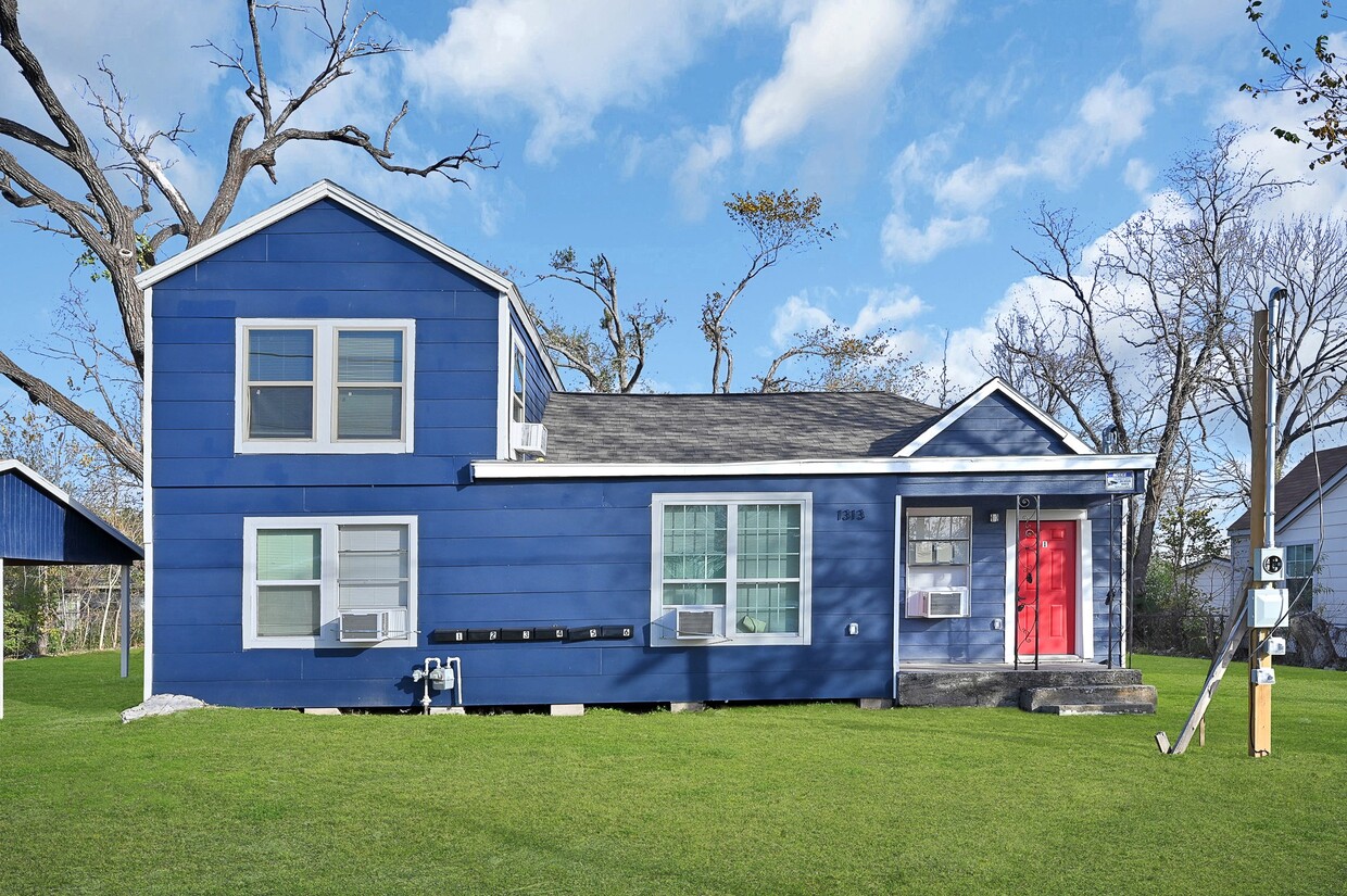 Foto principal - 1313 10th St