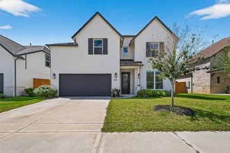 Building Photo - 8735 Flounder Rosa Ln