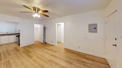 Interior Photo - Hayden on Hollywood (7200)