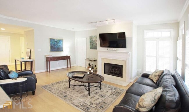 Building Photo - 50 Biscayne Dr NW