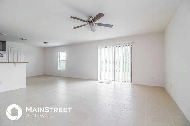 Building Photo - 2438 Caspian Dr