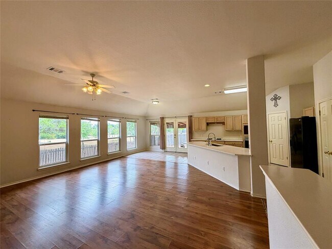Building Photo - 8618 Columbia Falls Dr