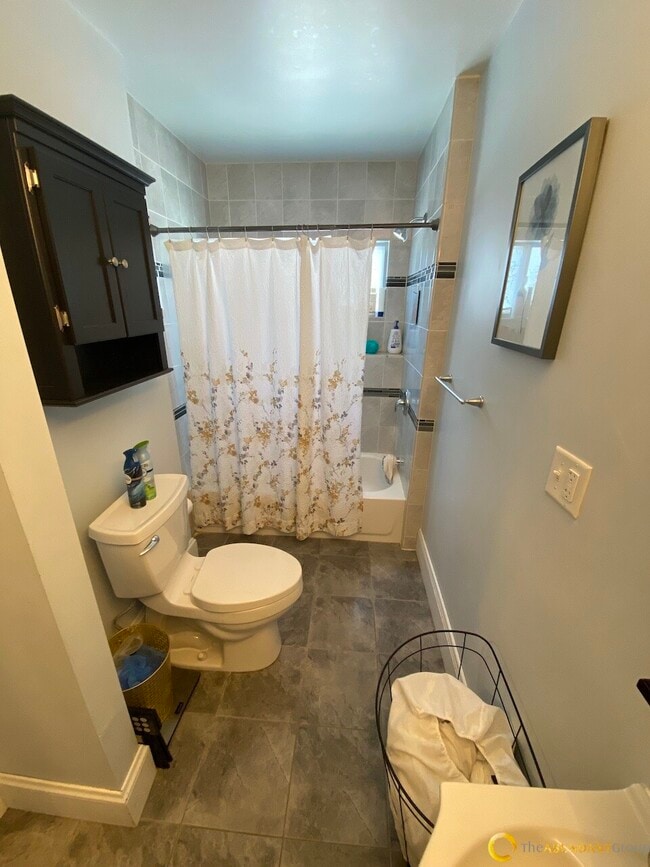 Foto del edificio - 140 Warren St