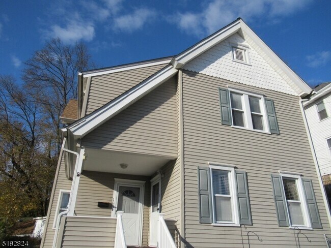 Foto del edificio - 105 N Sussex St