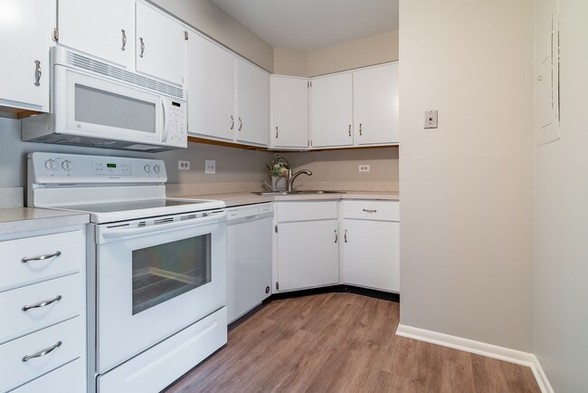 Foto del edificio - 713 Central Rd