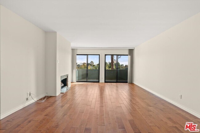 Foto del edificio - 16169 Sunset Blvd