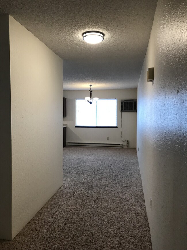 Front Hallway to Dining area - 105 Evergreen Dr