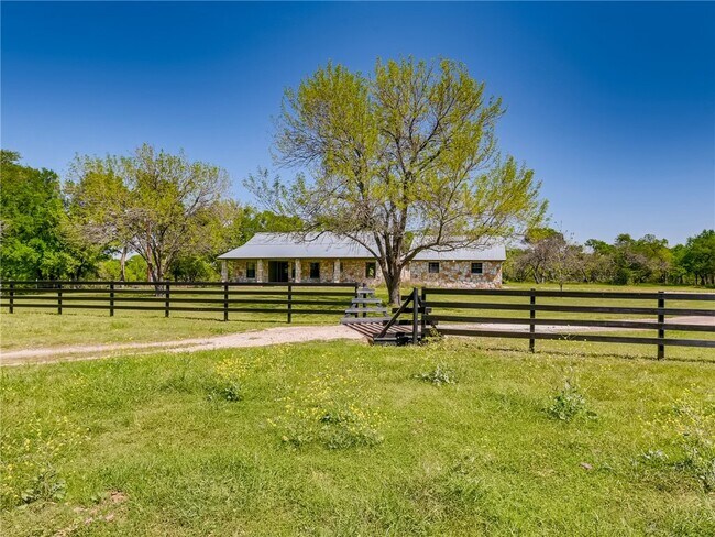 Foto del edificio - 10511 Hibbs Ln