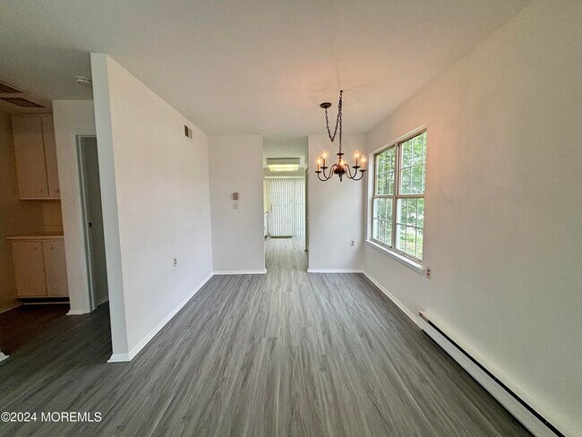 Building Photo - 462 Andover Ct