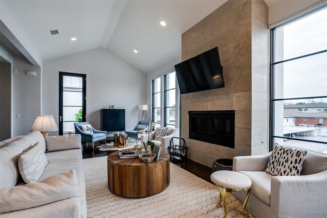 Foto del edificio - 4502 Abbott Ave