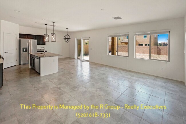 Building Photo - Gorgeous 3bed/2bath!