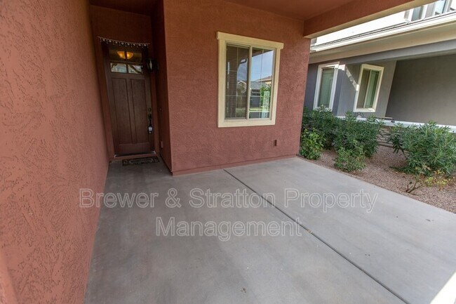 Foto del edificio - 3130 E Sagebrush St