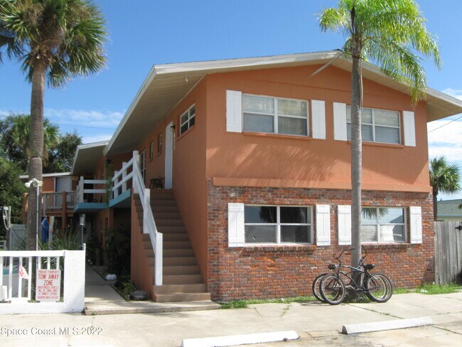 Foto del edificio - 427 Sunrise Dr