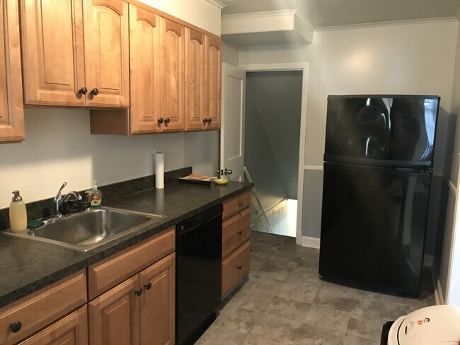 Cocina - 8318 Loch Raven Blvd