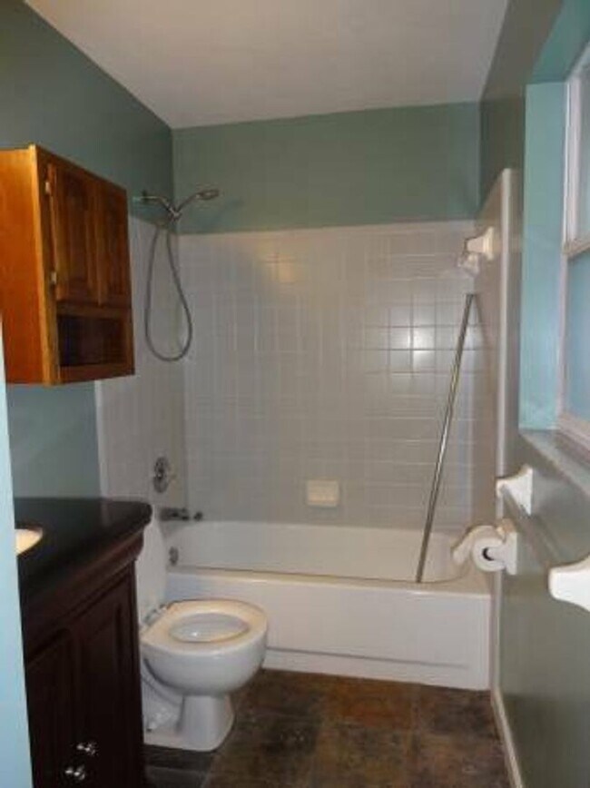 Foto del edificio - Flying Start Properties -1102 SW 6th St